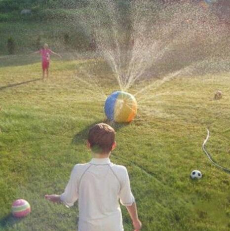 nflatable Spray Water Ball Childrens Summer Outdoor Swimming Beach Pool Play The Lawn Balls Playing Smash Funny Toy nflatable Spray Water Ball Childrens Summer Outdoor Swimming Beach Pool Play The Lawn Balls Playing Smash Funny Toy