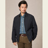 Весенняя классическая спортивная куртка с контрастными лацканами