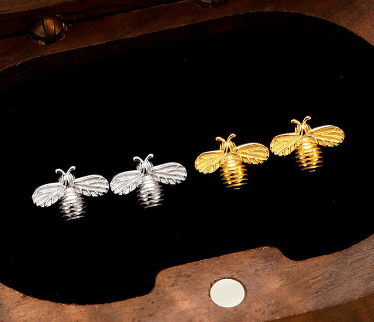 S925 Silver Fashion Simple Little Bee Ear Studs Light Luxury Personality S925 Silver Fashion Simple Little Bee Ear Studs Light Luxury Personality