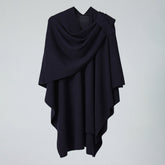 Plain plain shawl with side belt, knitted shoulder strap
