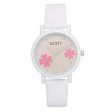 Korean girls watch popular smalland elegant clover pattern with diamond mirror time scale wholesale