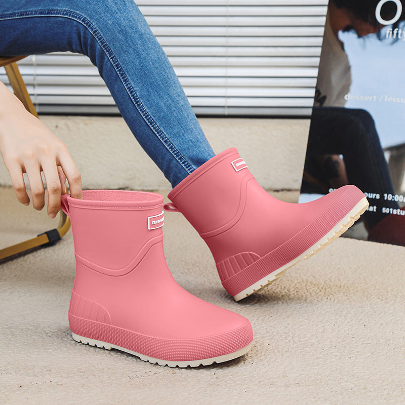 Mid-calf Women's Stylish Water Shoes Outdoor Non-slip Adult Rain Boots Mid-calf Women's Stylish Water Shoes Outdoor Non-slip Adult Rain Boots