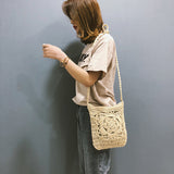 Bohemian Woven Hollow Out Beach Bag Women Crochet Fringed Straw Clutch Handmade Day Clutches Knitting Weave Boho Summer Bag Z70