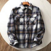 Warm, loose-fitting checked sheepskin shirt with fleece lining