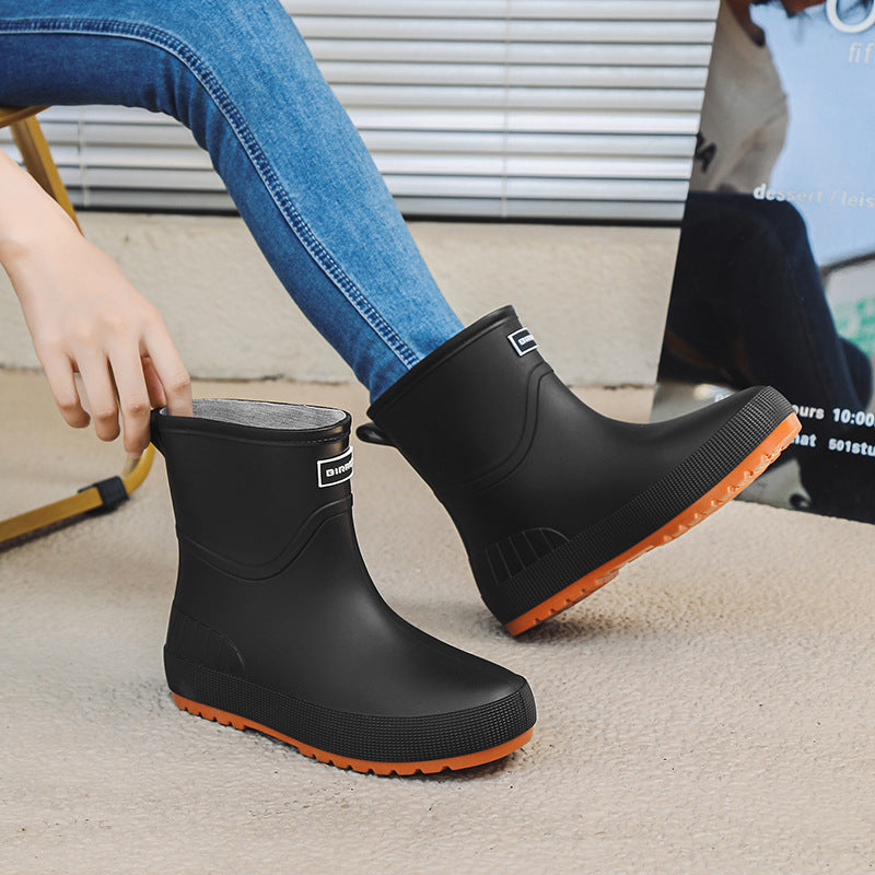 Mid-calf Women's Stylish Water Shoes Outdoor Non-slip Adult Rain Boots Mid-calf Women's Stylish Water Shoes Outdoor Non-slip Adult Rain Boots