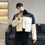 Осенняя куртка-бомбер с большим карманом и контрастным цветным пэчворком