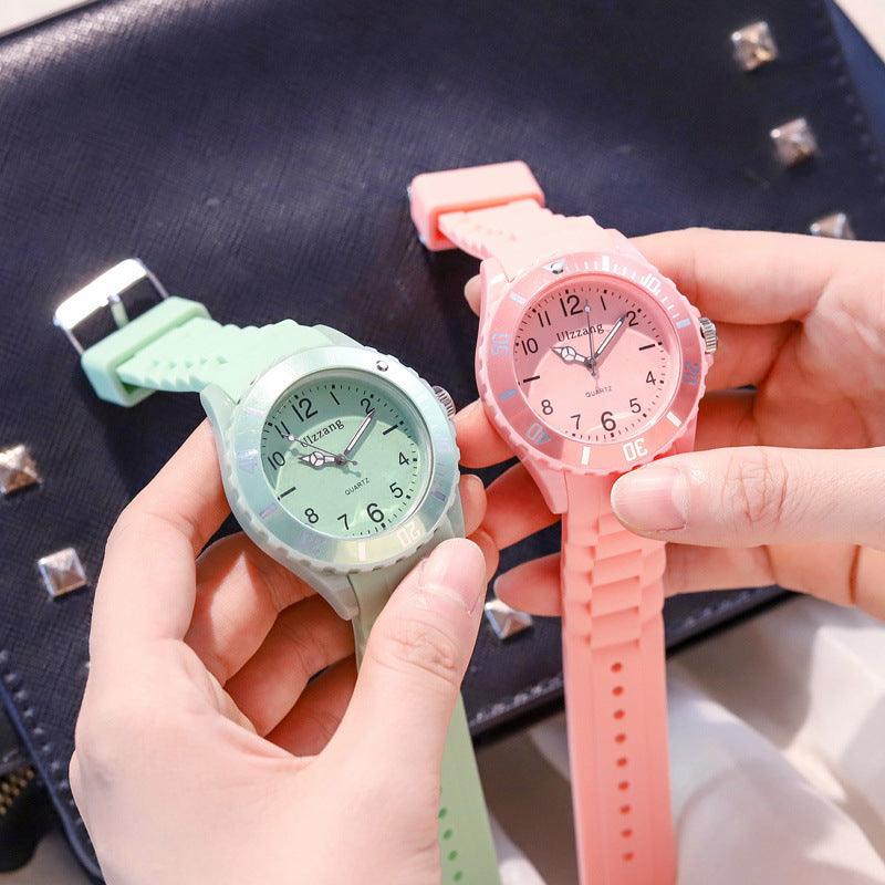 Ранг Jelly Мактаби миёна ва хонандагони мактаби ибтидоӣ дар Niche Watch Ранг Jelly Мактаби миёна ва хонандагони мактаби ибтидоӣ дар Niche Watch