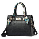 Fashion Women's Portable Large Capacity Shoulder Bag