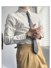 Ҷомаи ҷомаи ҷомаи ретро рахи дарози ҷопонӣ