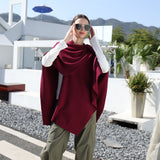 Plain plain shawl with side belt, knitted shoulder strap