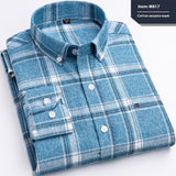 Cotton shirt with long sleeves in a check pattern, business, slim fit