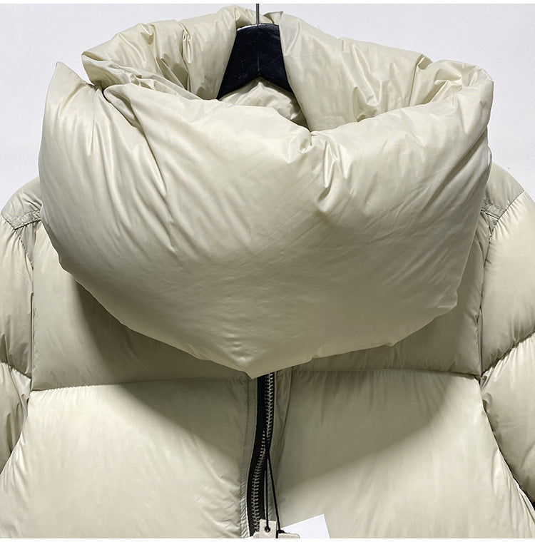 Temperament Commuter White duck down with zip and stand-up collar