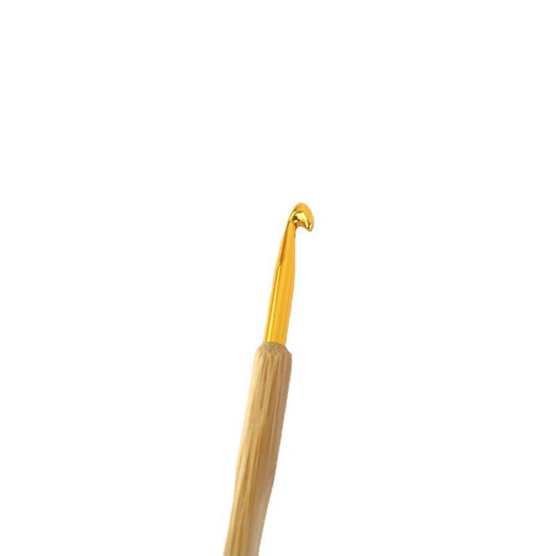 Bamboo Handle Crochet Hook Set Color Aluminum Oxide Metal Hook Needle Knitting Tool