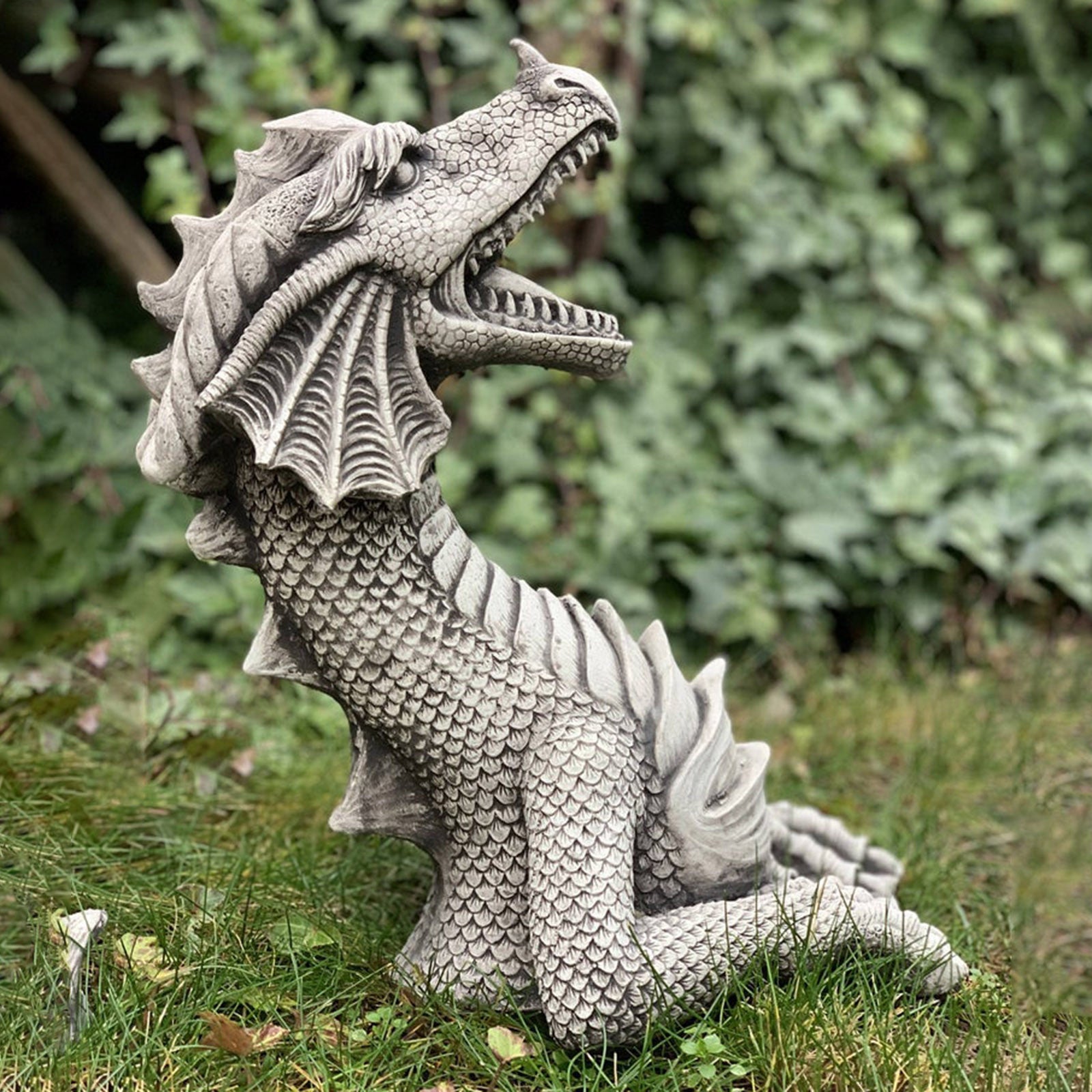 Large Dragon Gothic Garden Decor Statue Castle Moat Lawn Statue Garden Sculptures &amp; Statues Funny Yard Garden Outdoor Figurine