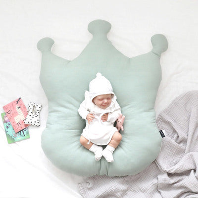Baby Anti-spitting Milk Mat And Mesh Feeding Cushion