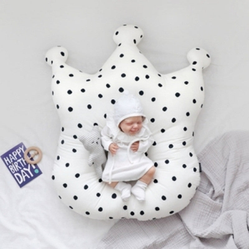 Baby Anti-spitting Milk Mat And Mesh Feeding Cushion