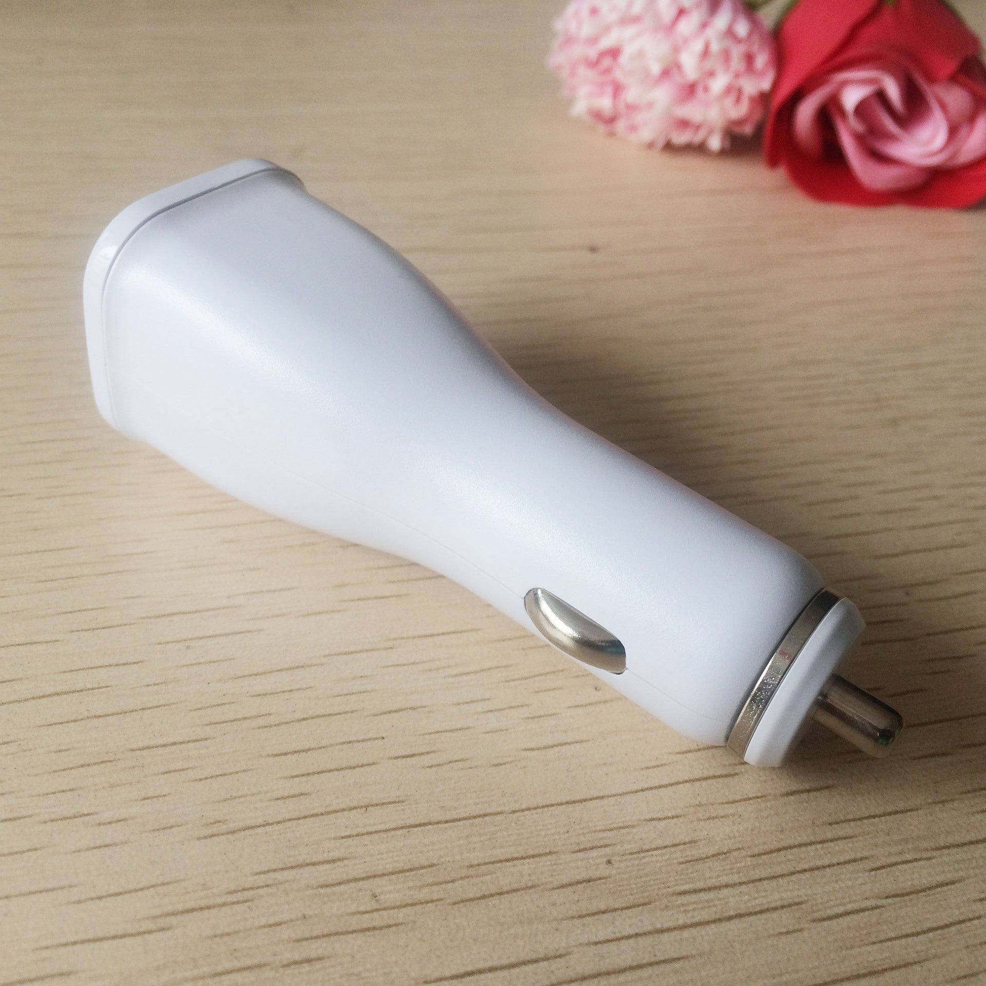 Car Fast Charge QC30 Single Port USB Car Charger Smart Vehicle-mounted Mobile Phone Charger