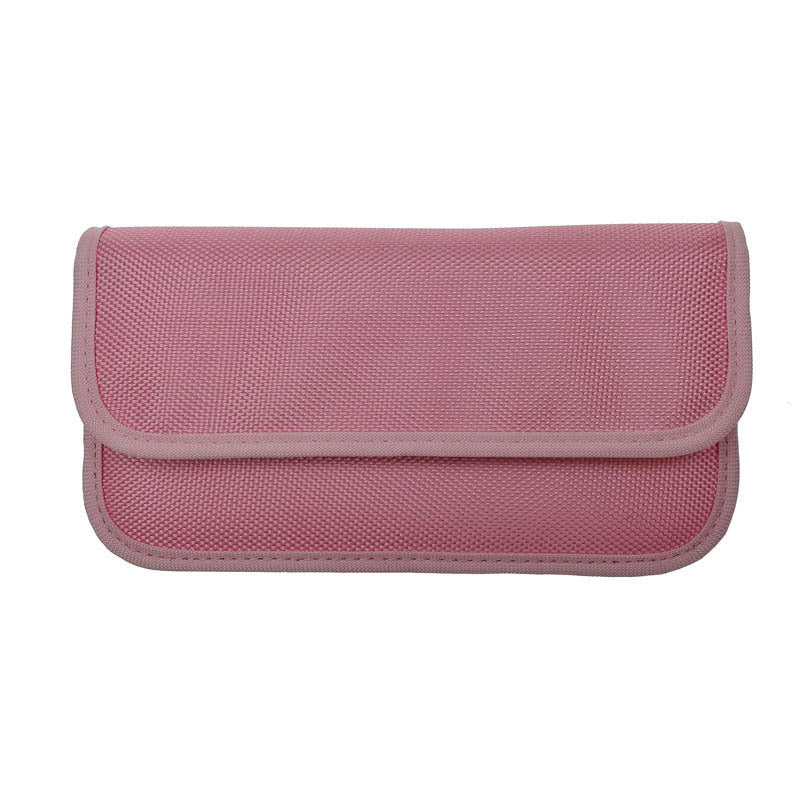 Cell phone signal shielding bag