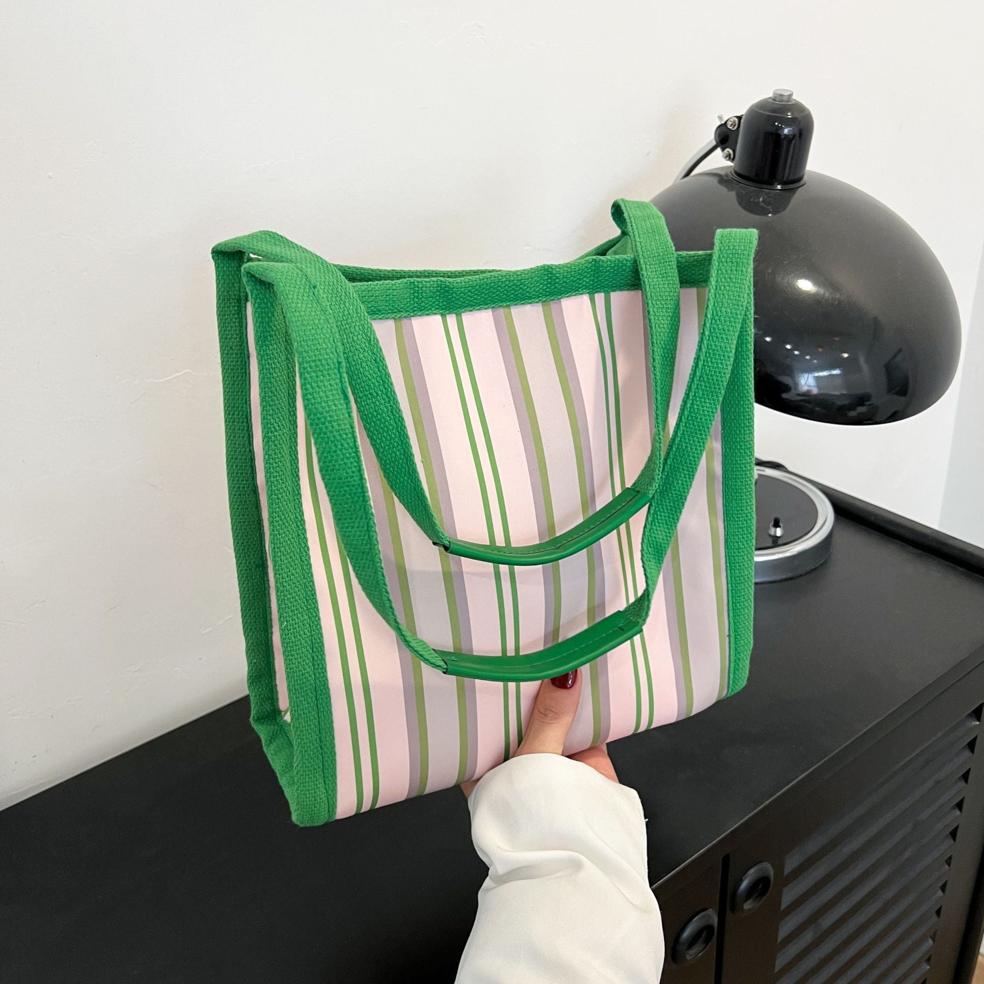 Women's Large-capacity Fashion Leisure Commute Tote Bag