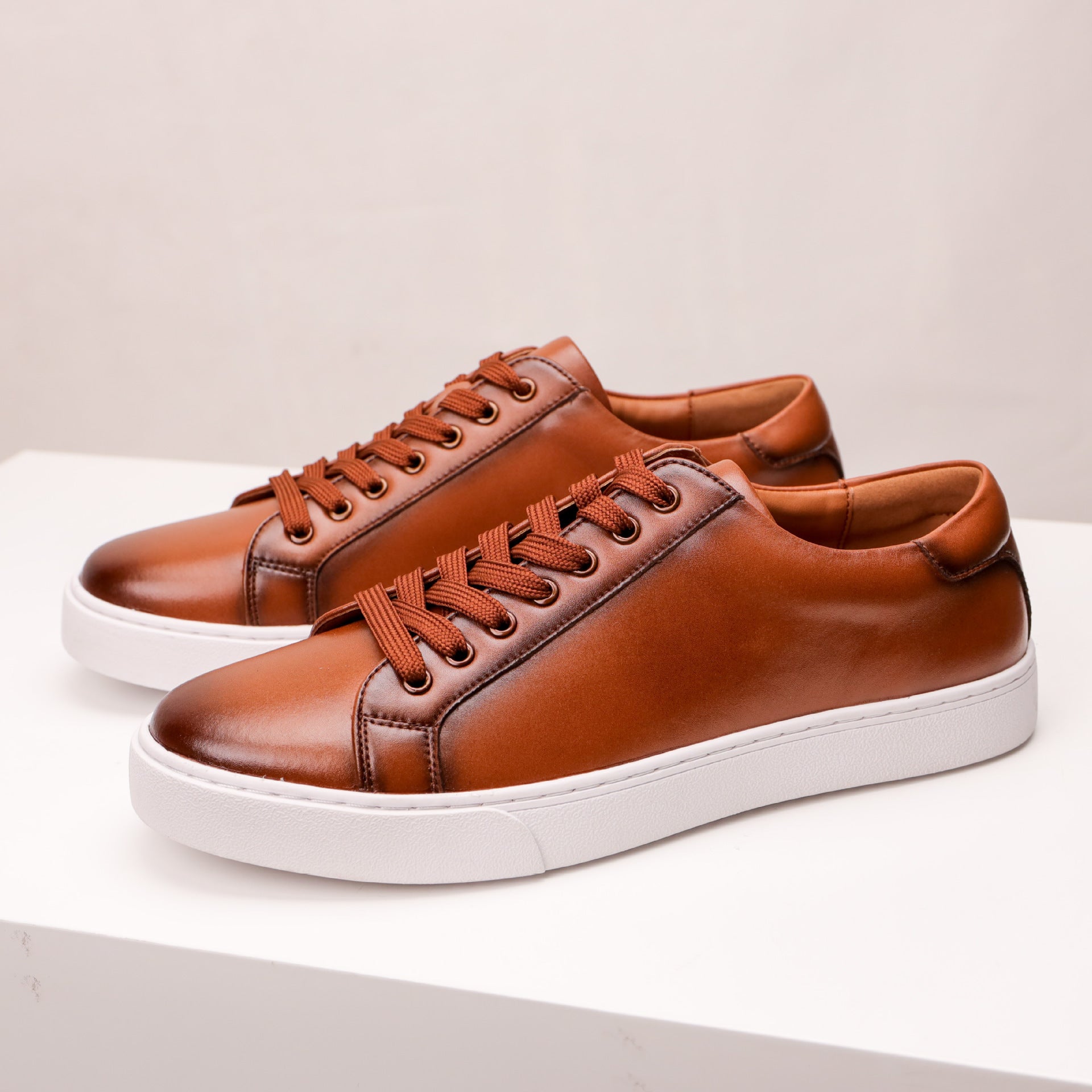 Business Casual Leather Shoes Men's Leather Soft Bottom Skateboard Shoes