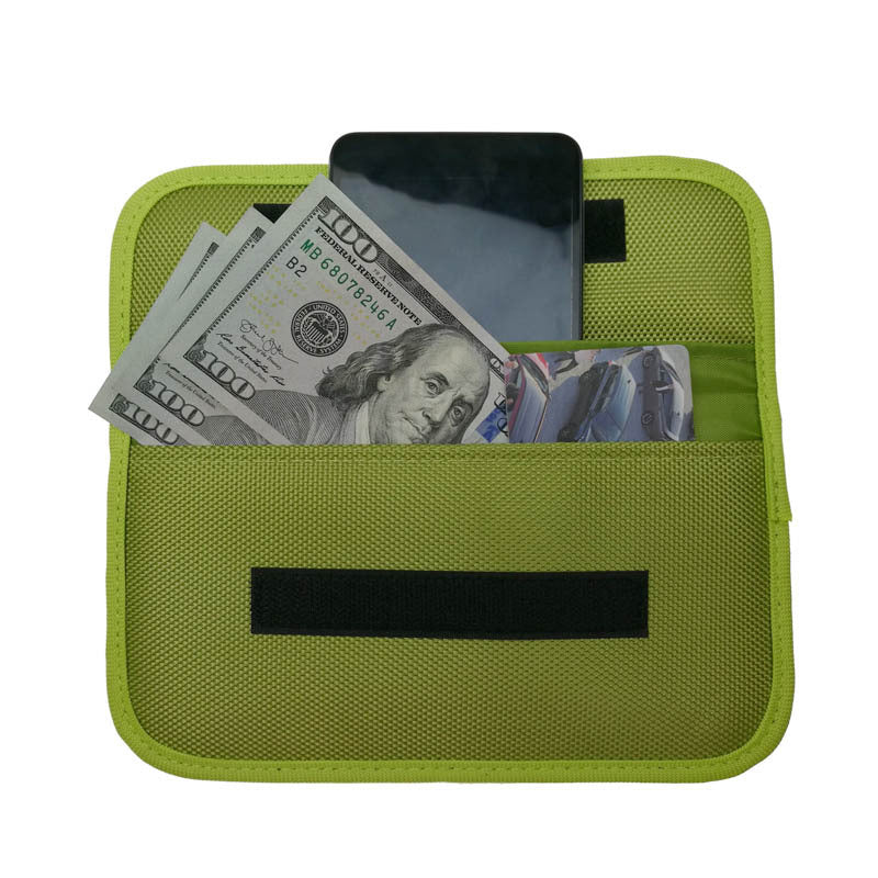 Cell phone signal shielding bag