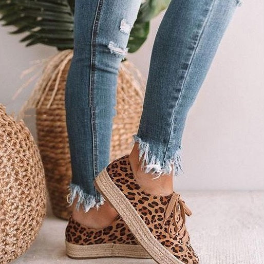 Flat Heel Leopard Print Lace Up Casual Women's Casual Pumps