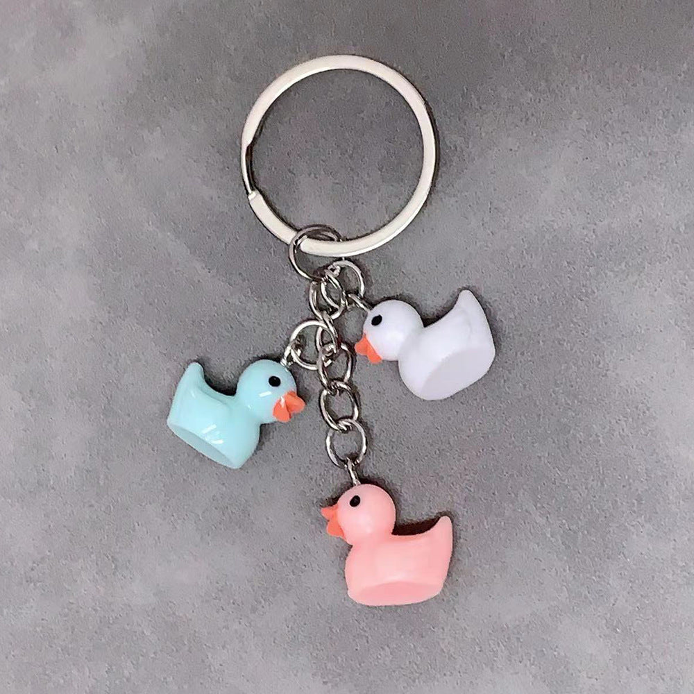 Simple Resin Small Yellow Duck Keychain Animal Pendant Duck Pendant Key Chain Accessories For Women