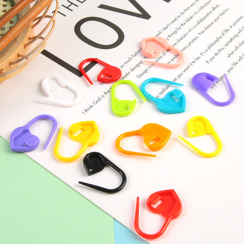 Colorful Plastic Buckle Handmade DIY Knitting Tools Love Heart  Marker Crochet
