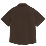 Куртаи остини кӯтоҳ дар беруни обногузар