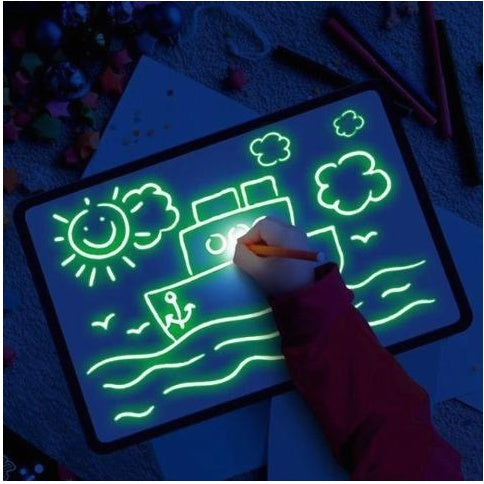 Бозичаҳои таълимӣ Pad Drawing 3D Magic 8 Effects Light Board Sketchpad