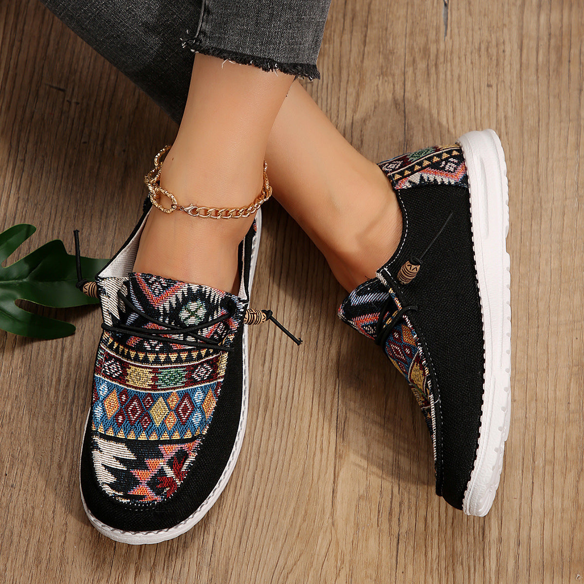Slip-on Casual Pumps Soft Bottom Old Beijing Cloth Shoes