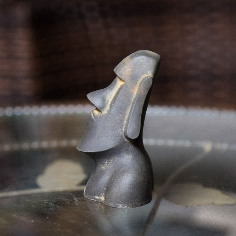 Nordic Creative Easter Island Statues Crafts