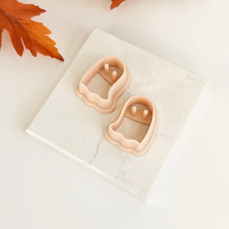 Clay Cutter Making Biscuit Mold