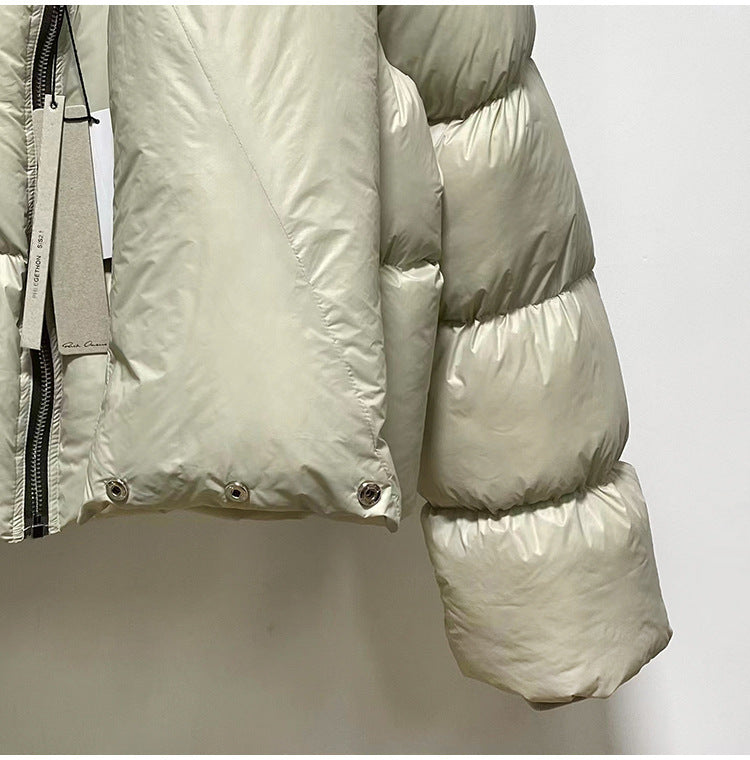 Temperament Commuter White duck down with zip and stand-up collar