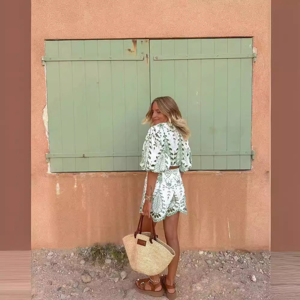 Spring Vacation Style Embroidered Short Top Shorts Suit