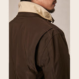 Весенняя классическая спортивная куртка с контрастными лацканами