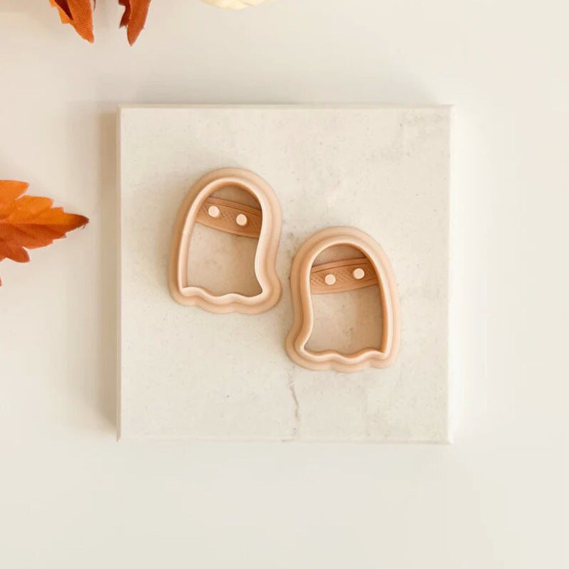 Clay Cutter Making Biscuit Mold