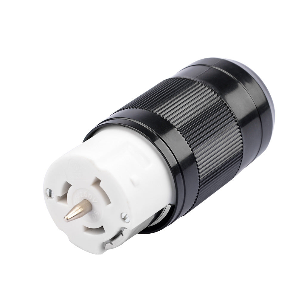 American RV 125V Rear Pull Ring Power Plug