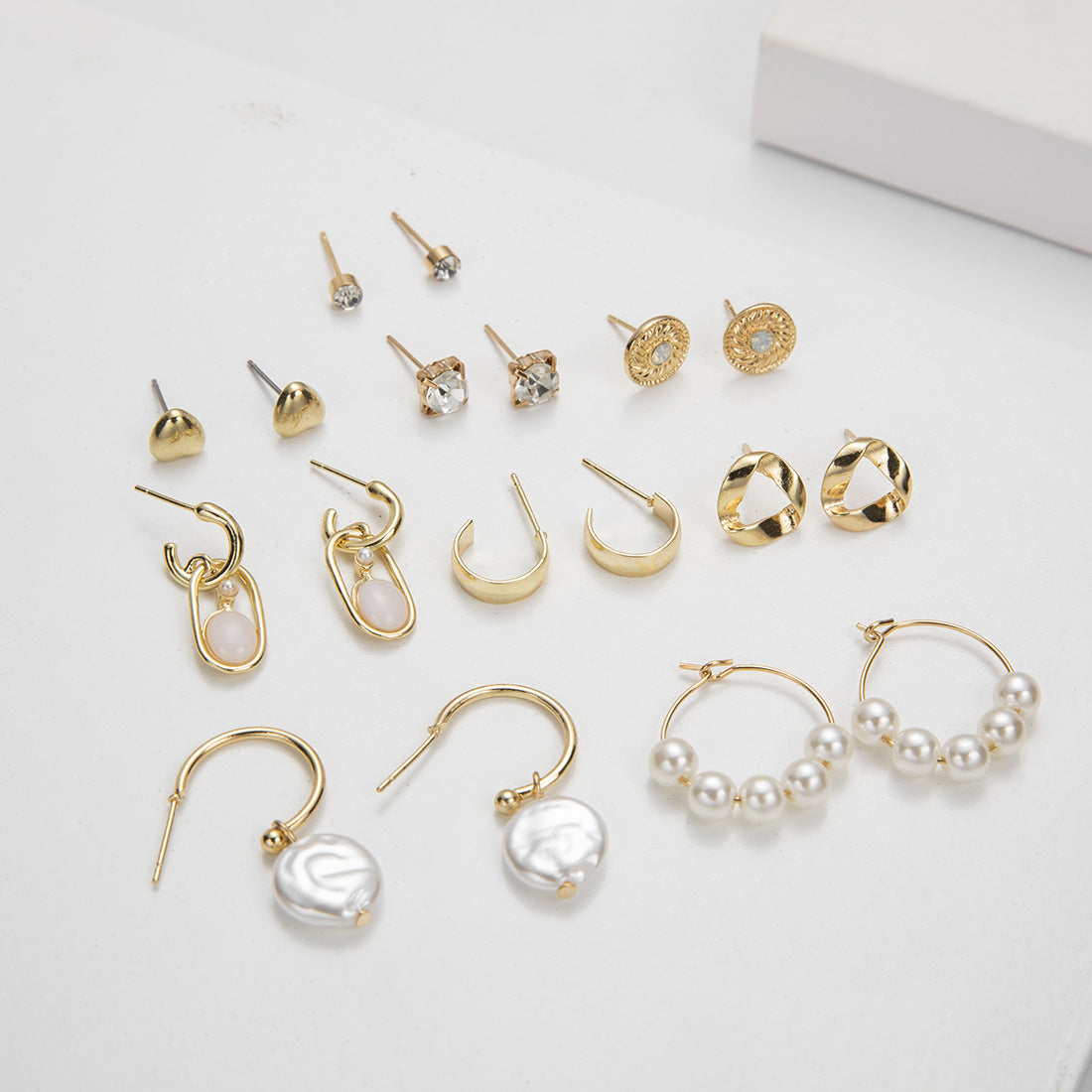 New Style Pearl Earrings For Girls European And American Jewelry
