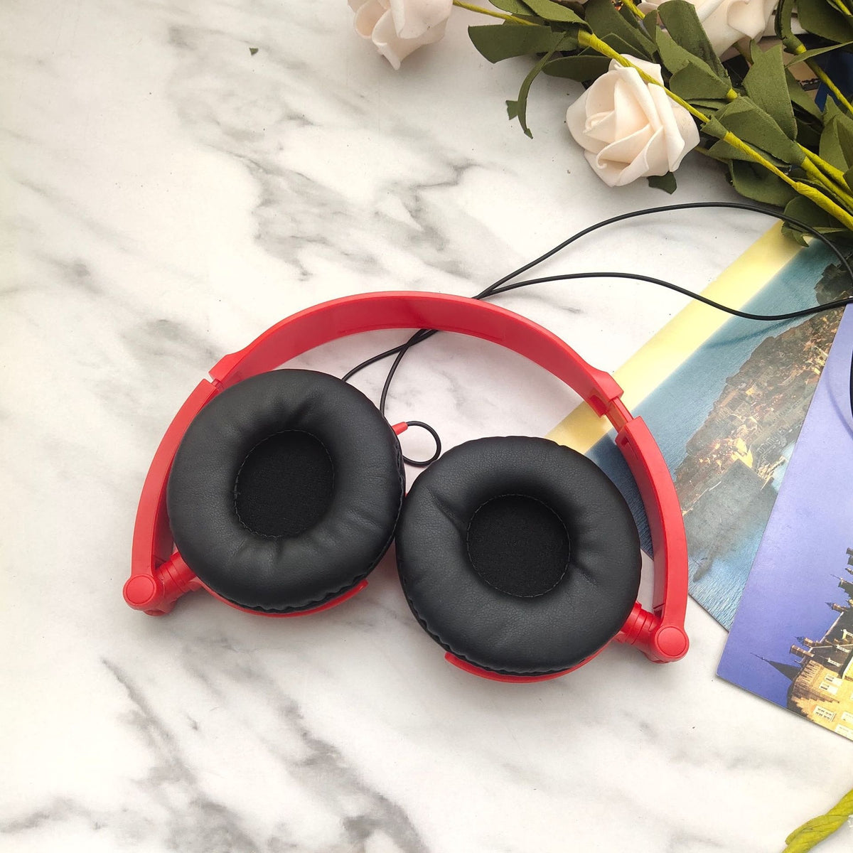 Headband Type Sound Channel Portable Over-Ear Headphones
