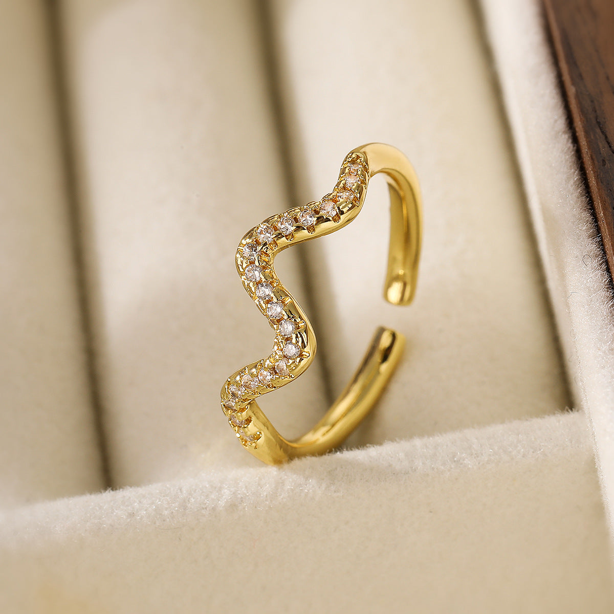 Affordable Luxury Fashion Copper Plated Real Gold Zircon Geometric Open Ring
