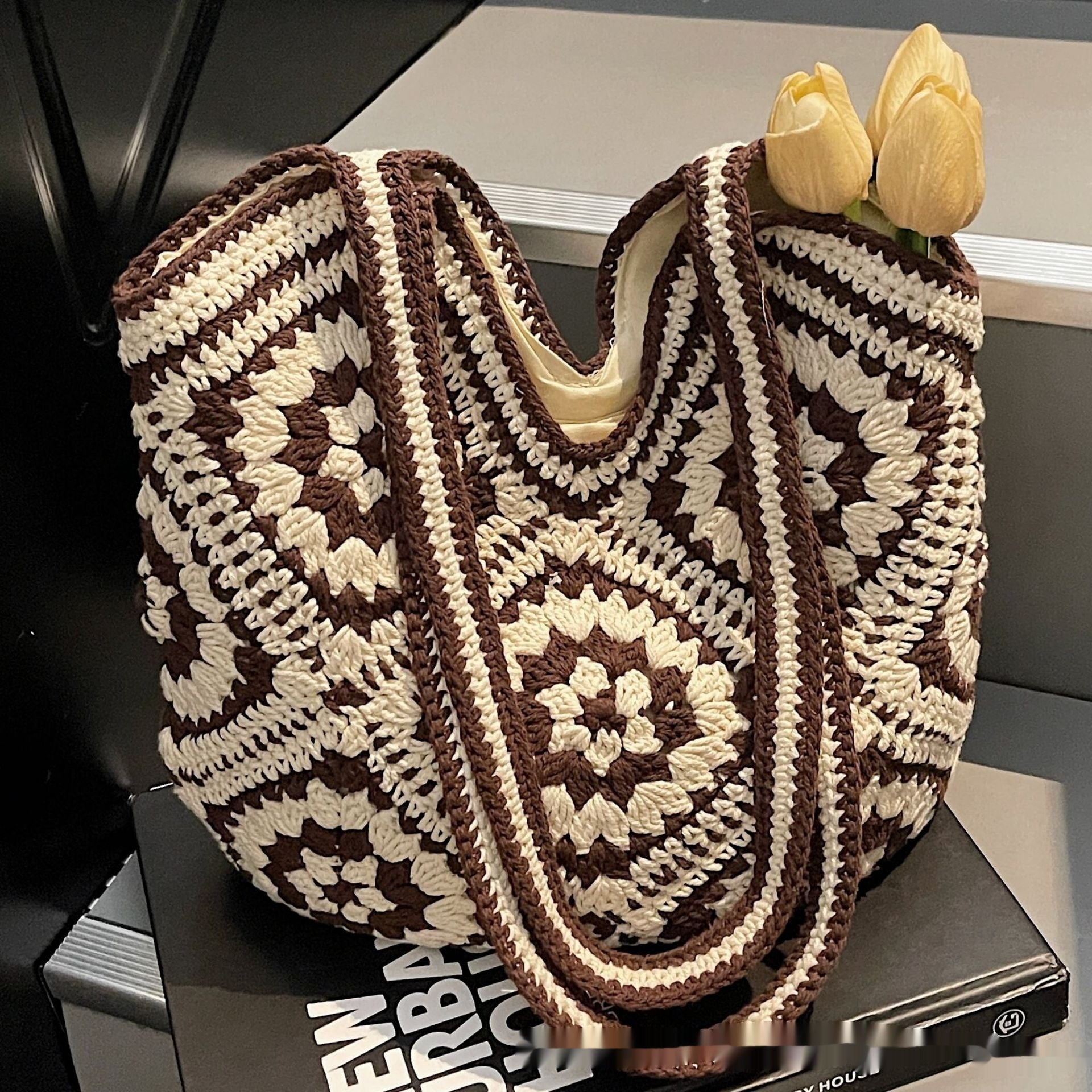 Этникӣ Style Retro Иқтидори калон дастӣ халта Tote бофташуда