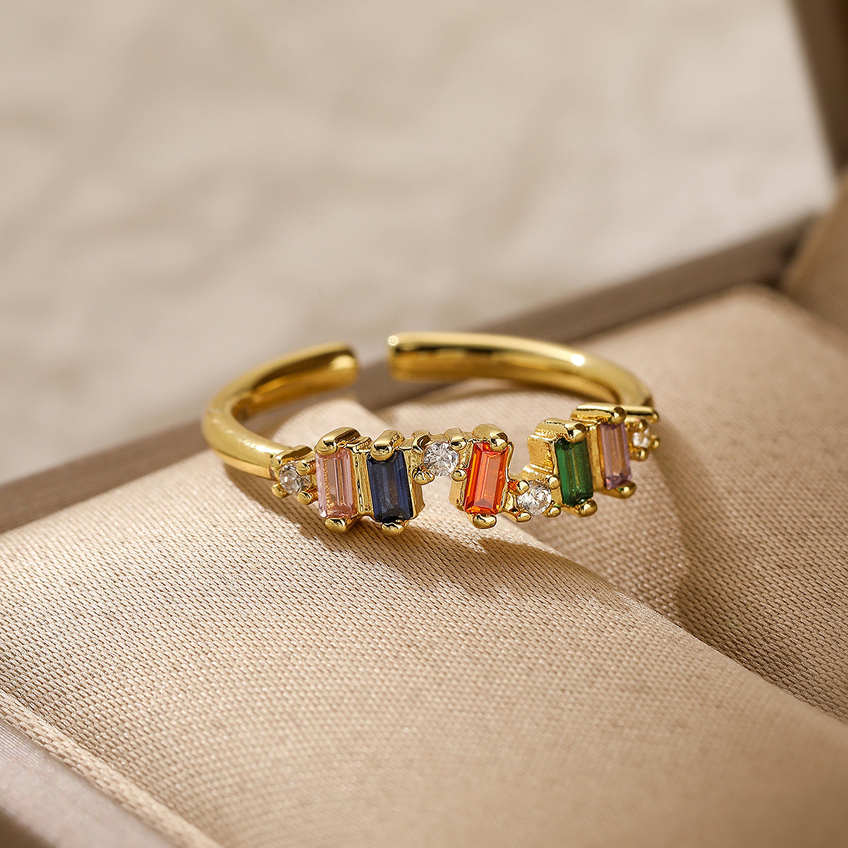 Affordable Luxury Fashion Copper Plated Real Gold Zircon Geometric Open Ring